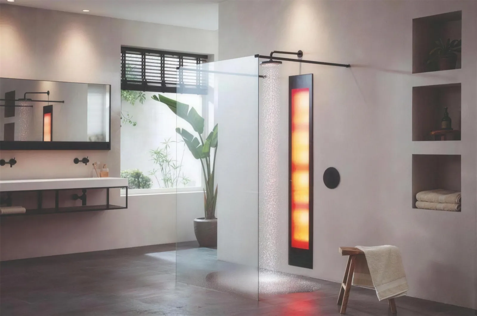 Infrarot-Wärmepaneel in einer Walk-in-Dusche